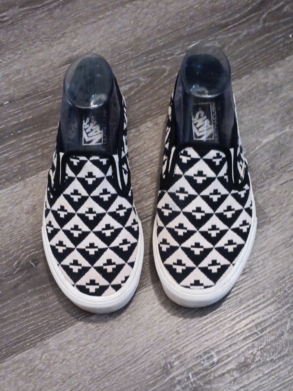 Vans Womens Preloved Slip-On Sneakers - Black & White Aztec Pattern